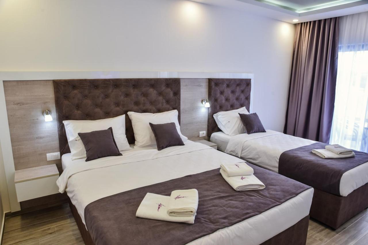 Heaven Lux Ulcinj Hotel Ngoại thất bức ảnh