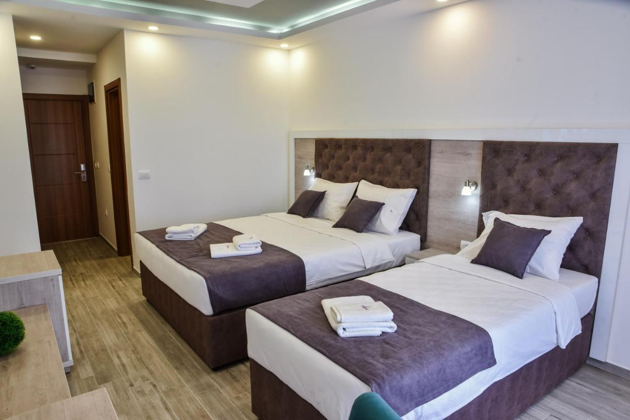 Heaven Lux Ulcinj Hotel Ngoại thất bức ảnh