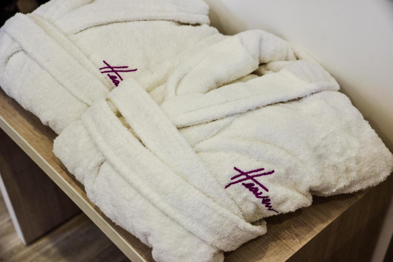 Heaven Lux Ulcinj Hotel Ngoại thất bức ảnh