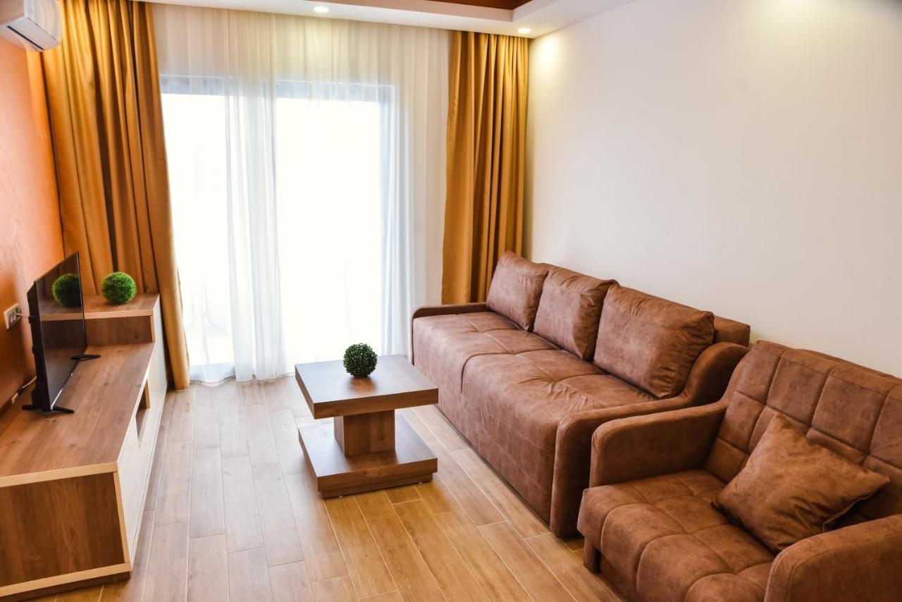 Heaven Lux Ulcinj Hotel Ngoại thất bức ảnh