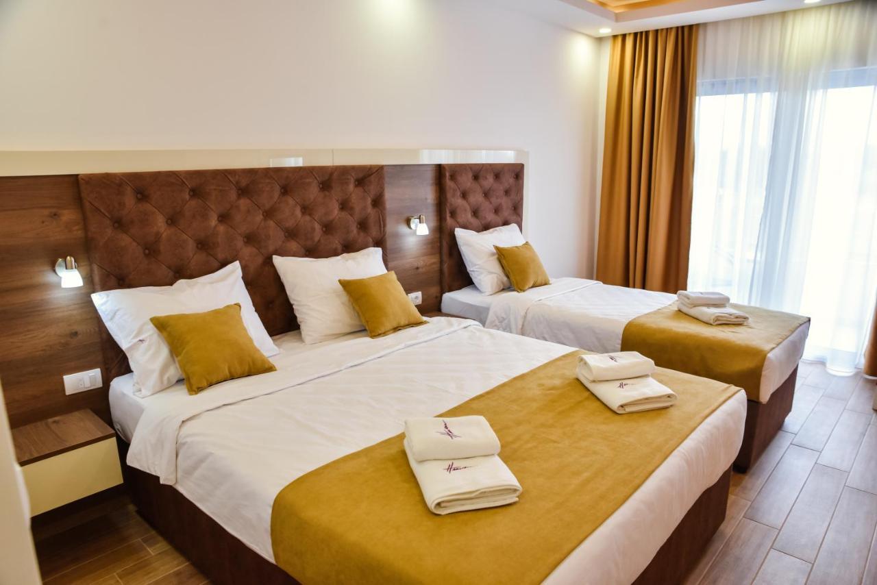 Heaven Lux Ulcinj Hotel Ngoại thất bức ảnh